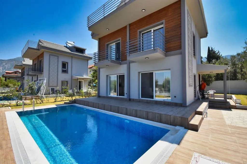 Villa Nurten Oeluedeniz'E Yakin Villa Fethiye 0*,